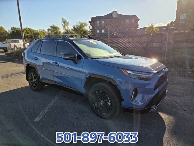 Used 2025 Toyota RAV4 XSE w/ Advanced Technology Package AWD/4WD image 3