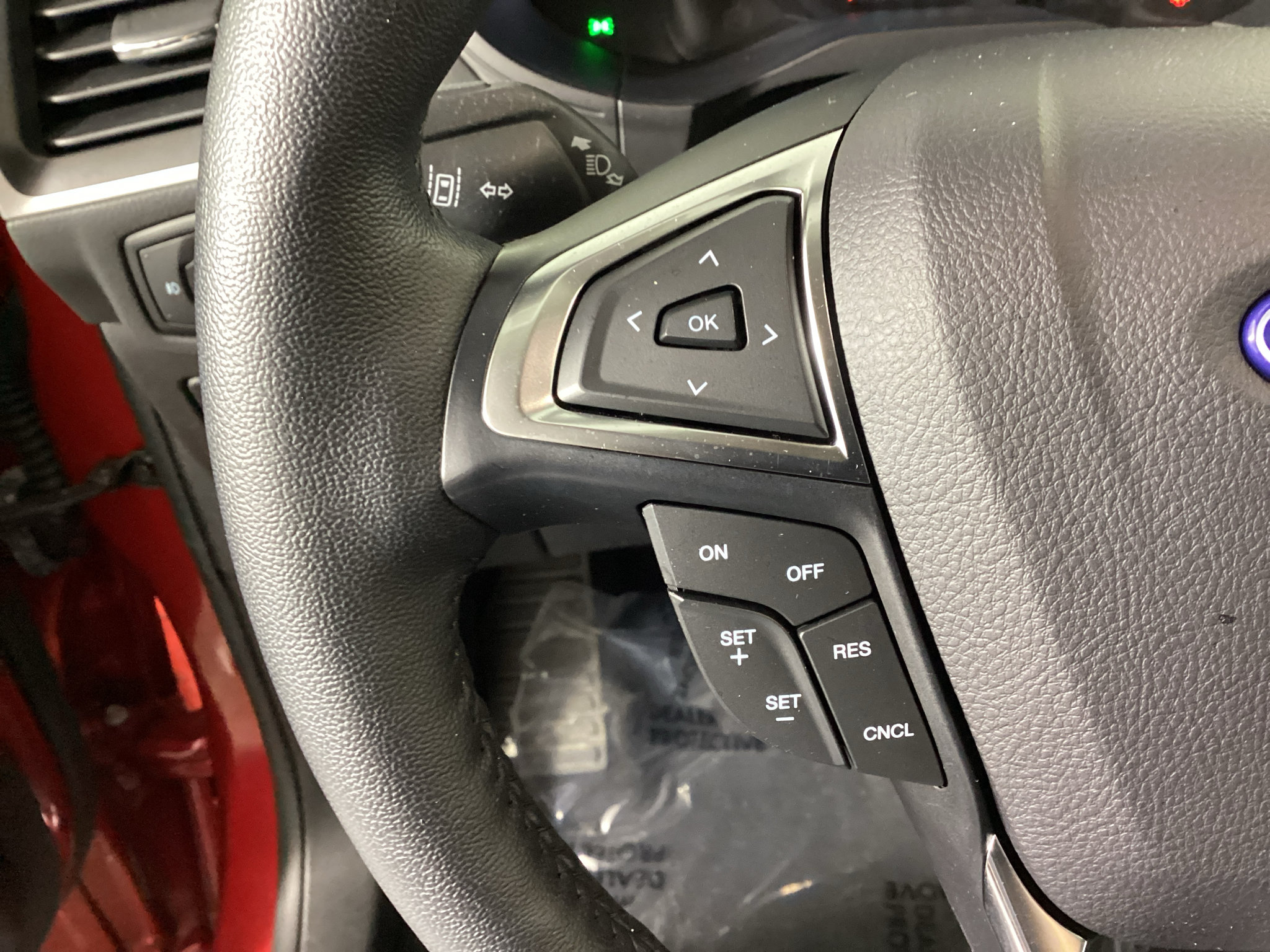 Certified 2024 Ford Edge SEL w/ Convenience Package AWD/4WD image 24