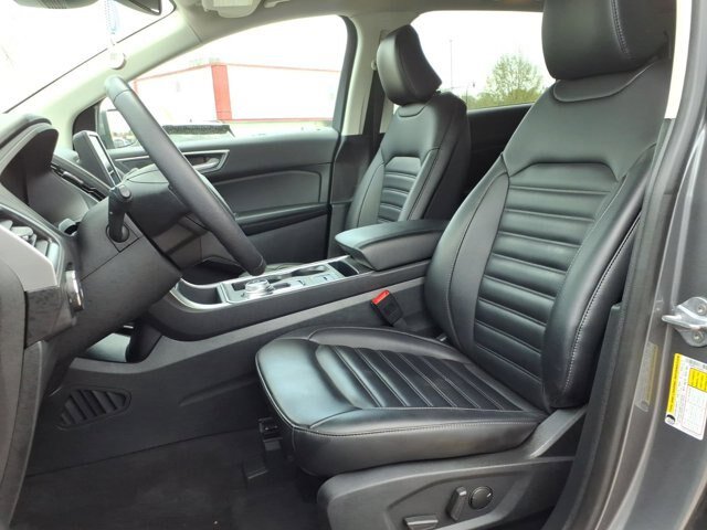 Certified 2024 Ford Edge SEL w/ Convenience Package AWD/4WD image 4