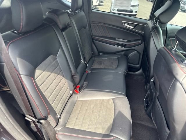 Certified 2024 Ford Edge ST-Line AWD/4WD image 12