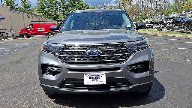 Certified 2023 Ford Explorer XLT w/ Class IV Trailer Tow Package AWD/4WD image 3