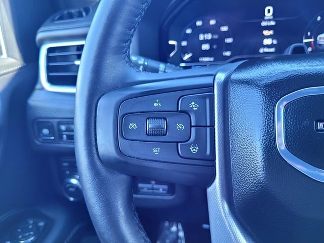 Used 2024 GMC Yukon Denali w/ Advanced Technology Package AWD/4WD image 24