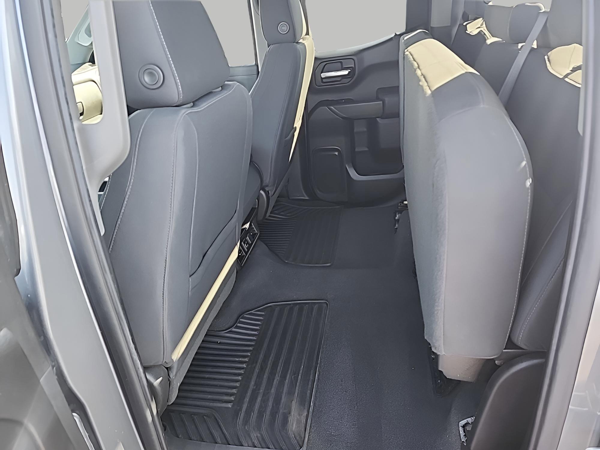 Used 2019 Chevrolet Silverado 1500 LT w/ All-Star Edition image 12