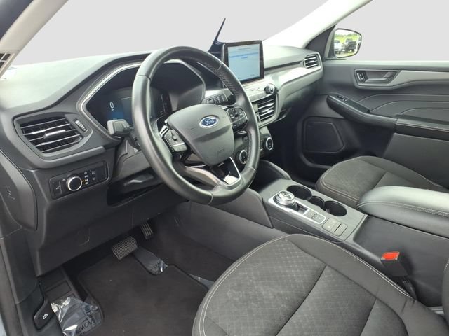 Certified 2024 Ford Escape Active AWD/4WD image 15