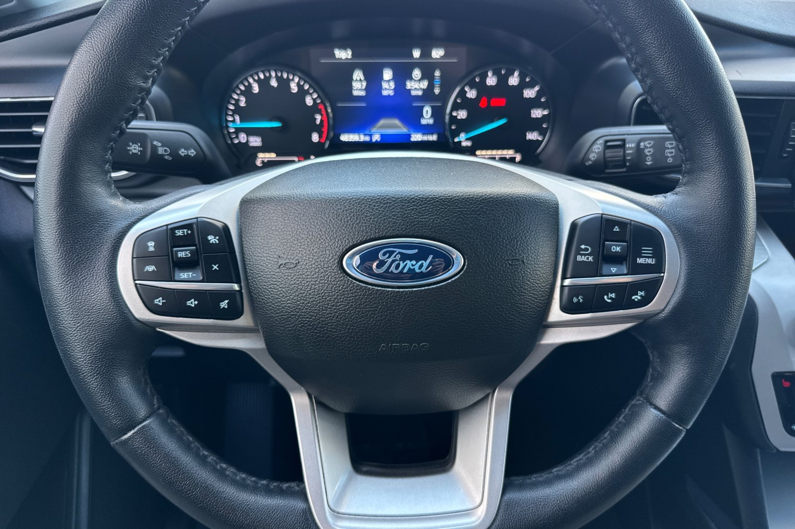 Certified 2023 Ford Explorer XLT w/ Equipment Group 202A RWD image 24