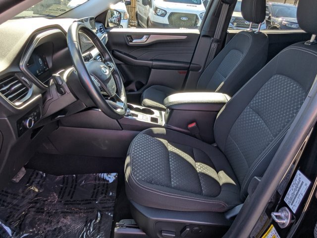 Certified 2023 Ford Escape Active AWD/4WD image 13