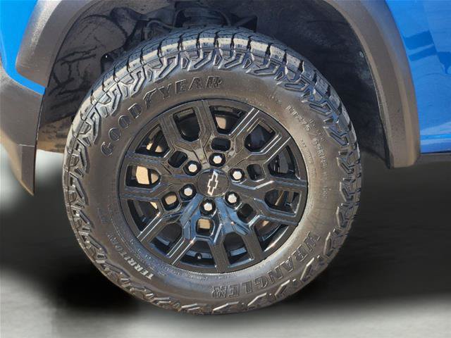 Used 2023 Chevrolet Colorado Trail Boss AWD/4WD image 9