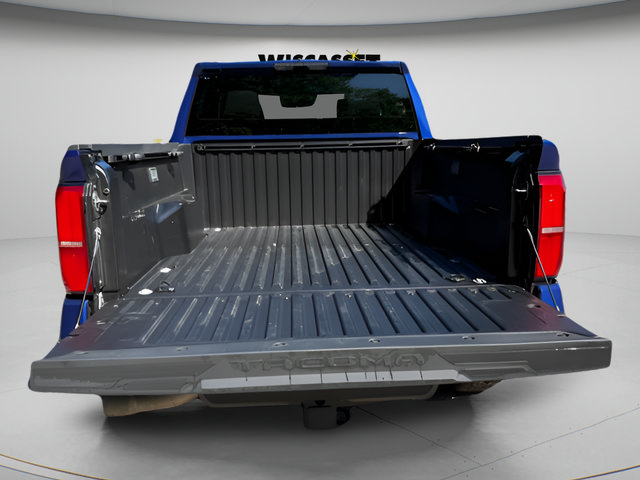 Used 2024 Toyota Tacoma TRD Off-Road AWD/4WD image 13