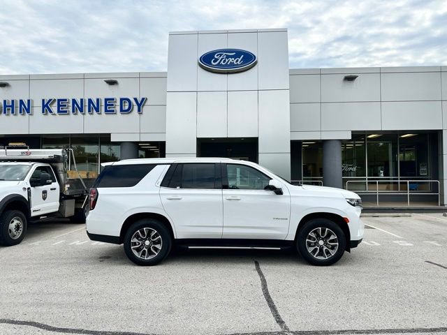 Used 2023 Chevrolet Tahoe LT w/ Luxury Package AWD/4WD image 27