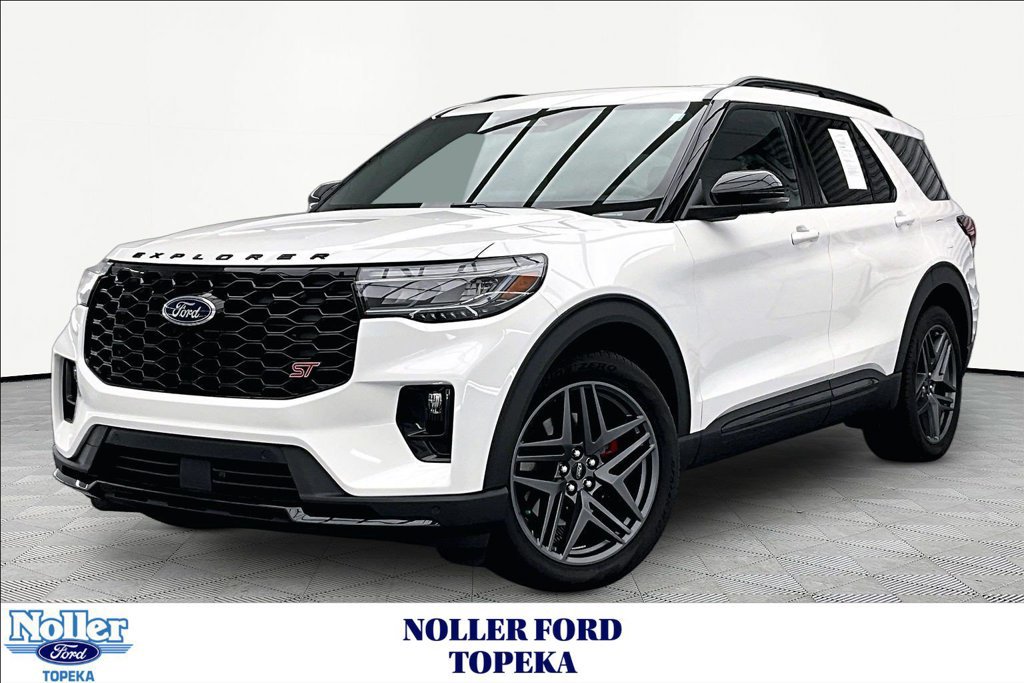 Certified 2025 Ford Explorer ST AWD/4WD image 1