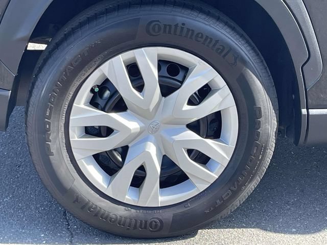 Used 2024 Toyota Corolla Cross L FWD image 7