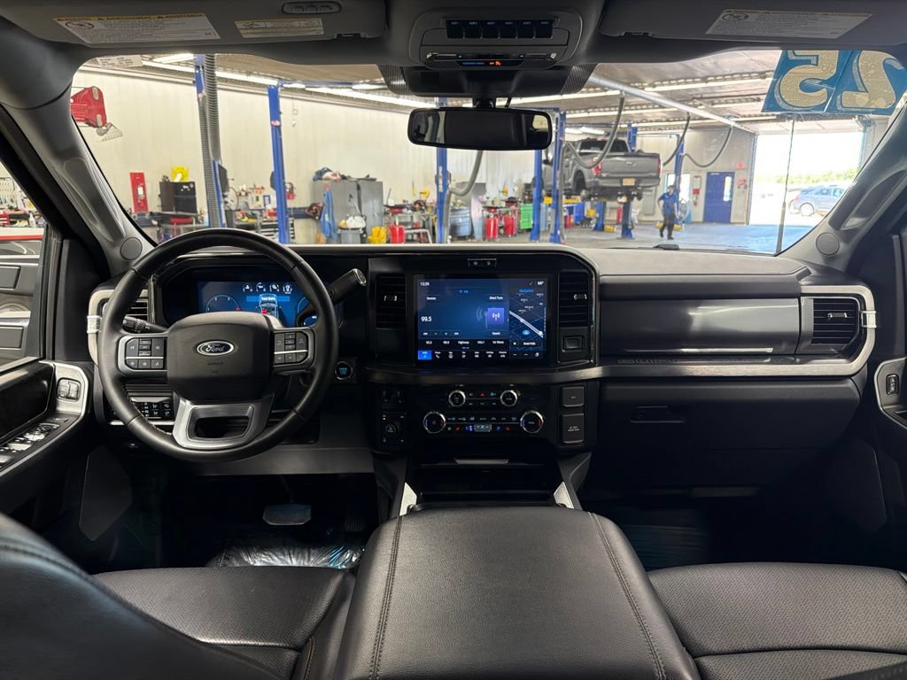 Certified 2025 Ford F350 Lariat w/ Tremor Off-Road Package AWD/4WD image 14