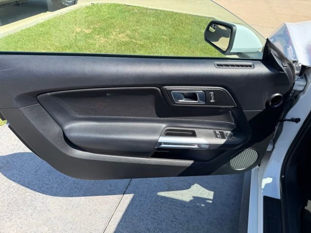 Certified 2019 Ford Mustang Coupe RWD image 8
