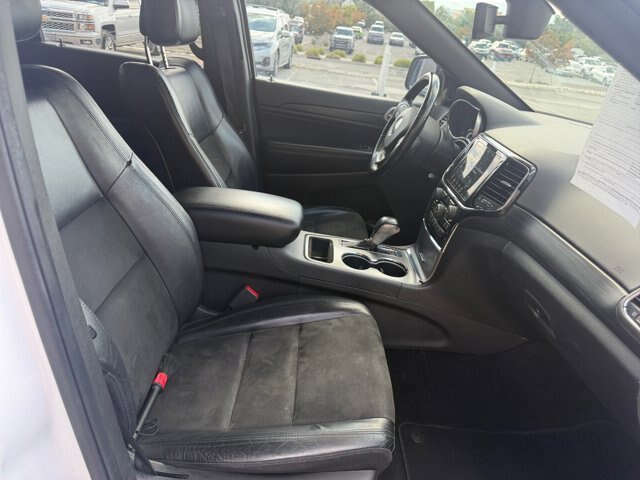 Used 2020 Jeep Grand Cherokee Altitude RWD image 19