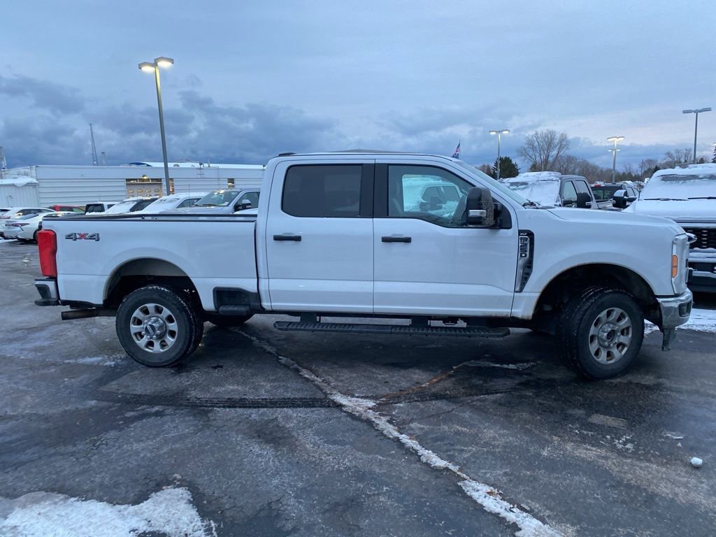 Certified 2024 Ford F250 XLT image 3