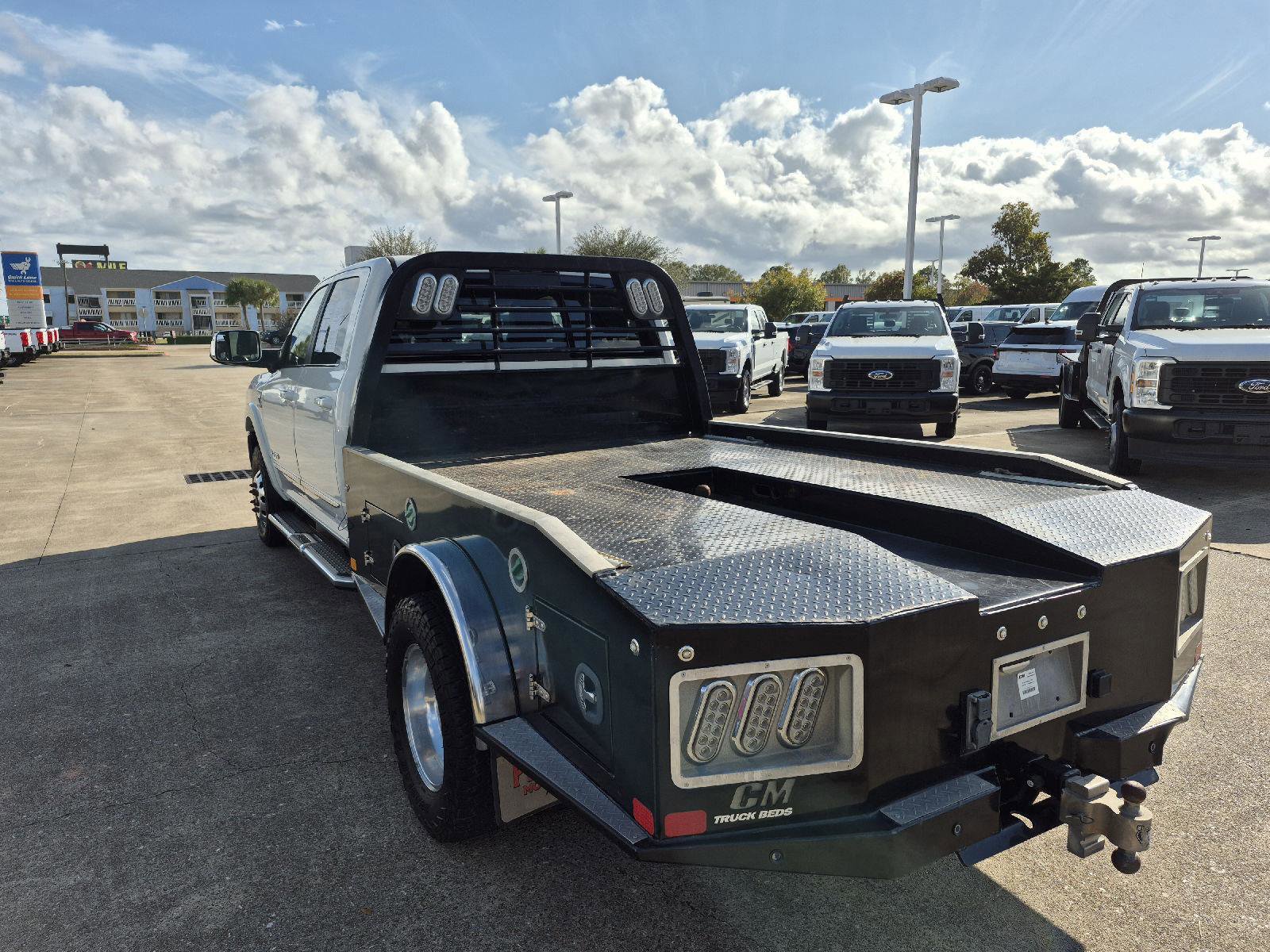 Used 2022 RAM 3500 Limited image 3