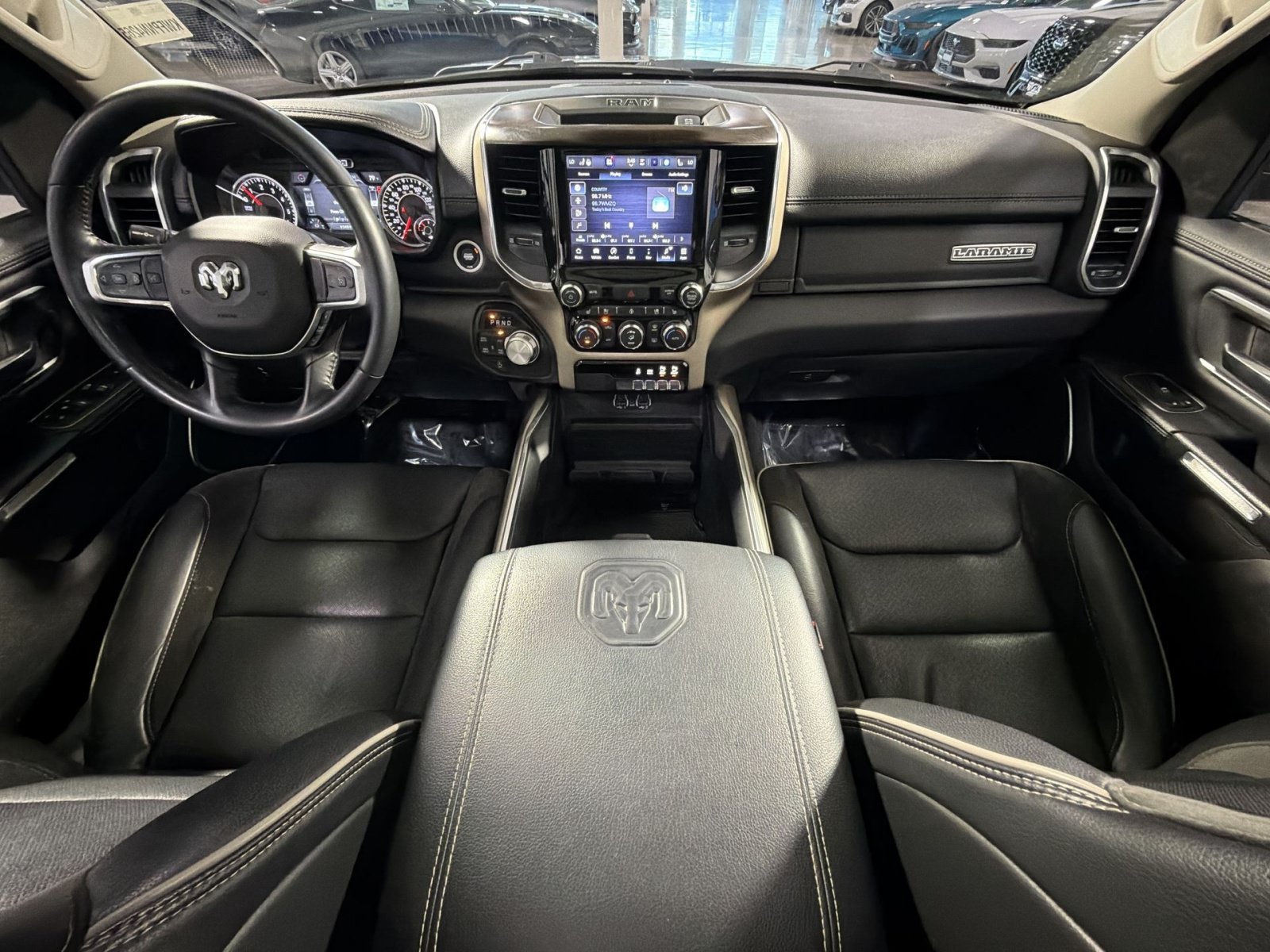 Used 2022 RAM 1500 Laramie AWD/4WD image 32