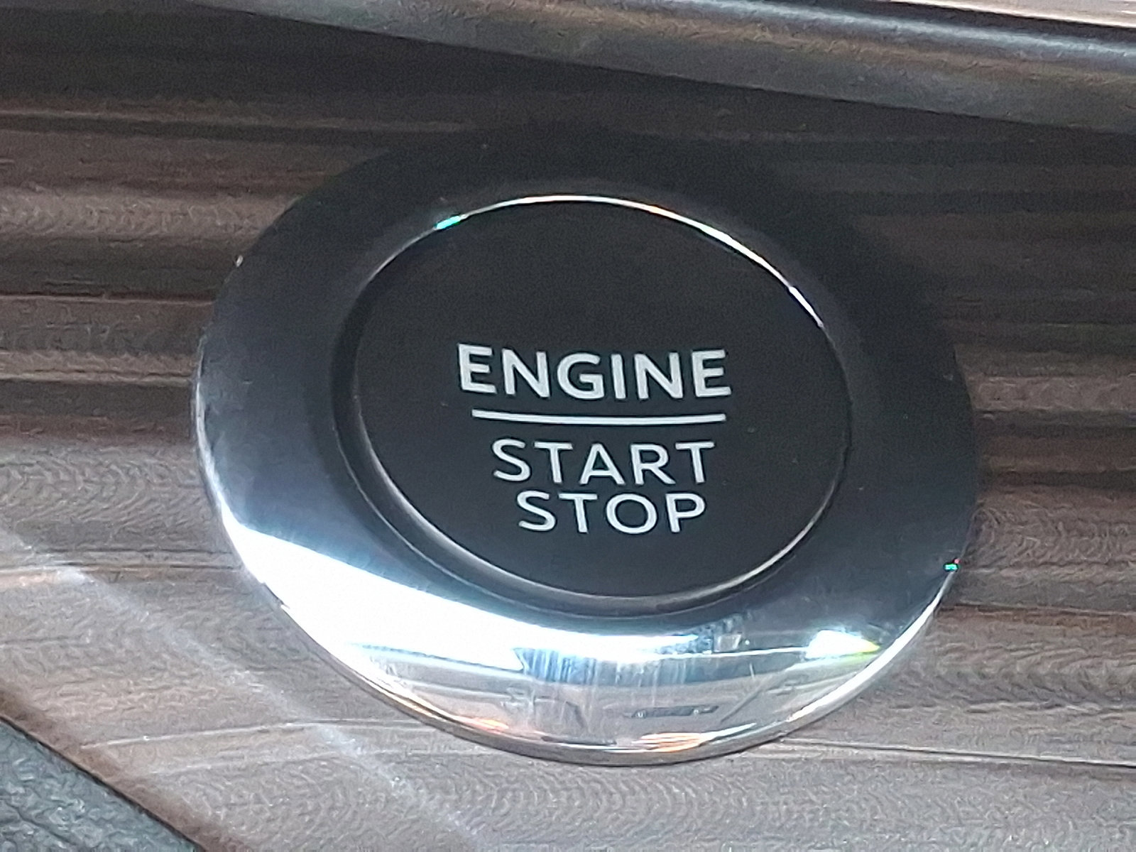 Certified 2022 Ford Explorer Limited image 24