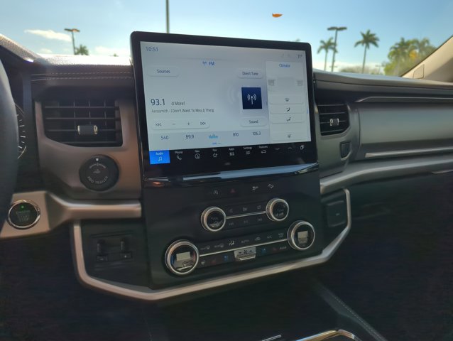 Certified 2024 Ford Expedition Max XLT image 14