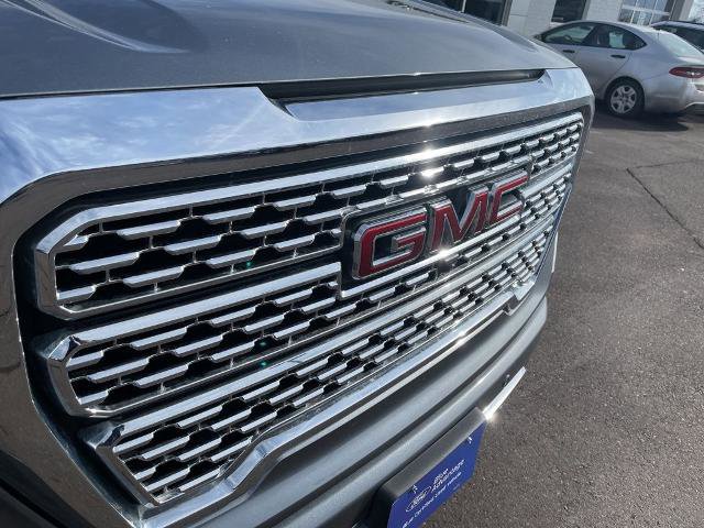 Used 2022 GMC Sierra 1500 Denali w/ Denali Reserve Package image 11