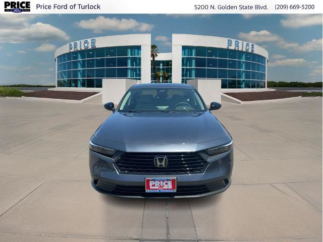 Used 2025 Honda Accord SE image 2
