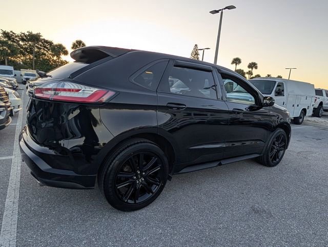 Certified 2020 Ford Edge ST-Line w/ Class II Trailer Tow Package image 4