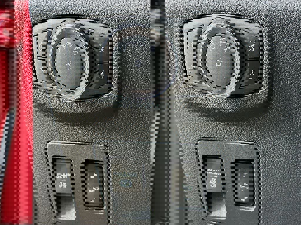 Certified 2019 Ford F150 Platinum w/ Equipment Group 701A Luxury image 27