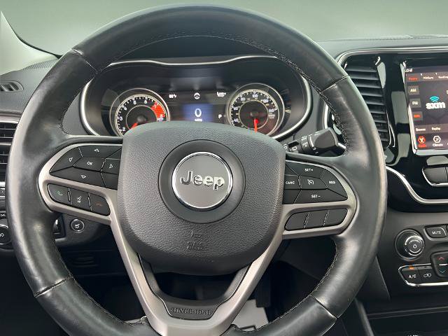 Used 2019 Jeep Cherokee Limited w/ Luxury Group AWD/4WD image 15