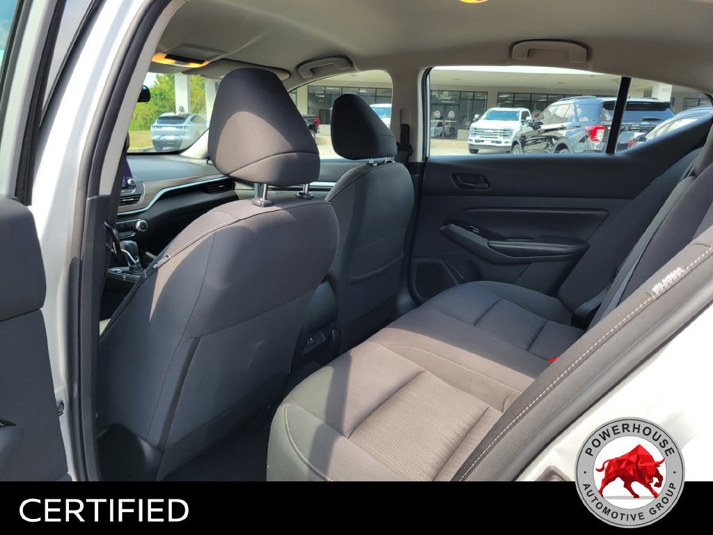 Used 2023 Nissan Altima 2.5 SV FWD image 14