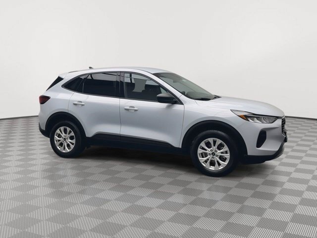 Certified 2025 Ford Escape Active AWD/4WD image 35