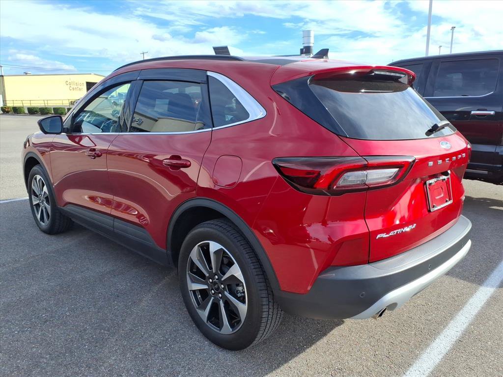 Certified 2023 Ford Escape Platinum AWD/4WD image 5