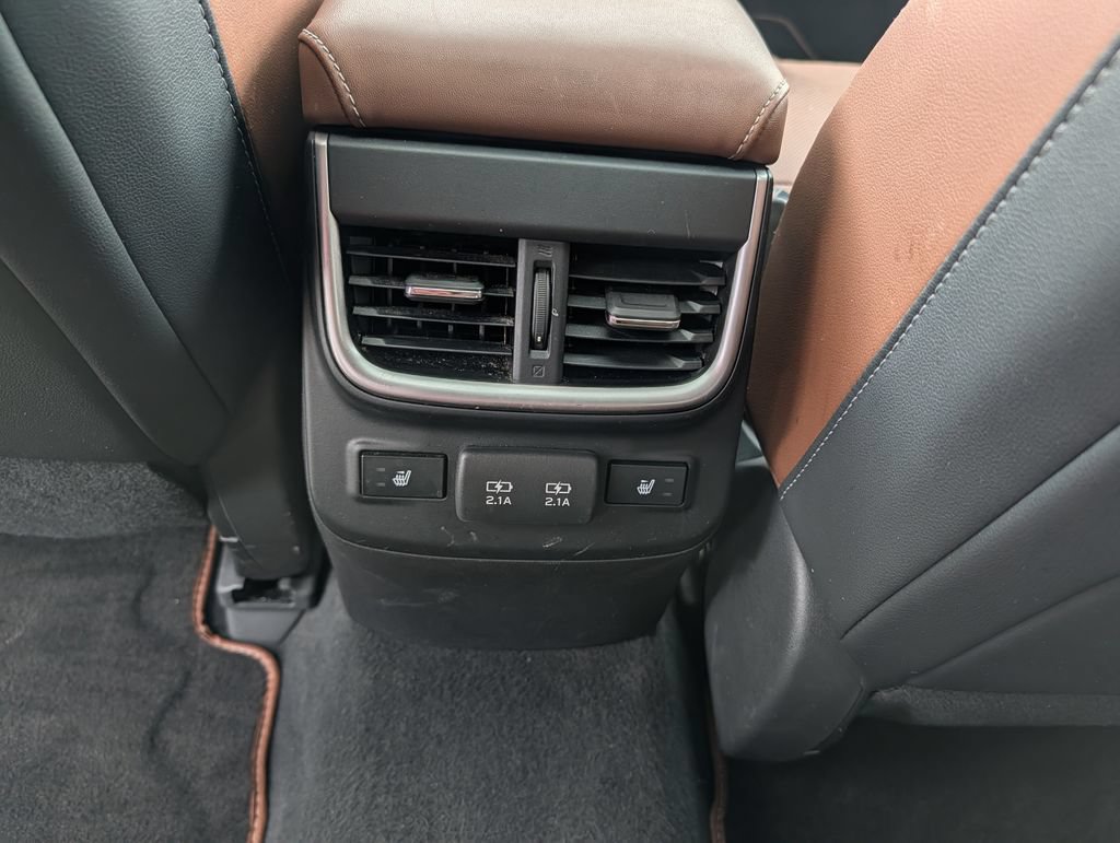 Used 2020 Subaru Outback Touring XT AWD/4WD image 27