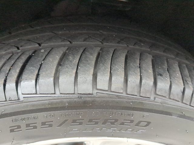 Certified 2022 Ford Explorer Limited w/ Equipment Group 301A AWD/4WD image 12