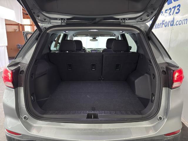 Used 2024 Chevrolet Equinox LT image 16