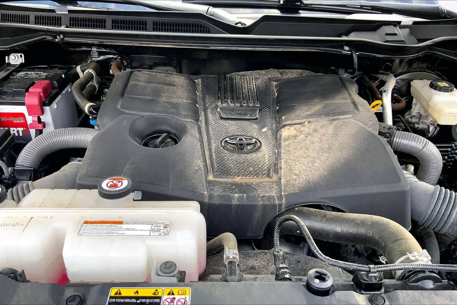Used 2024 Toyota Tundra SR5 AWD/4WD image 32