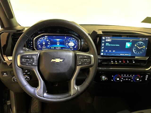 Used 2024 Chevrolet Silverado 1500 LT RWD image 18