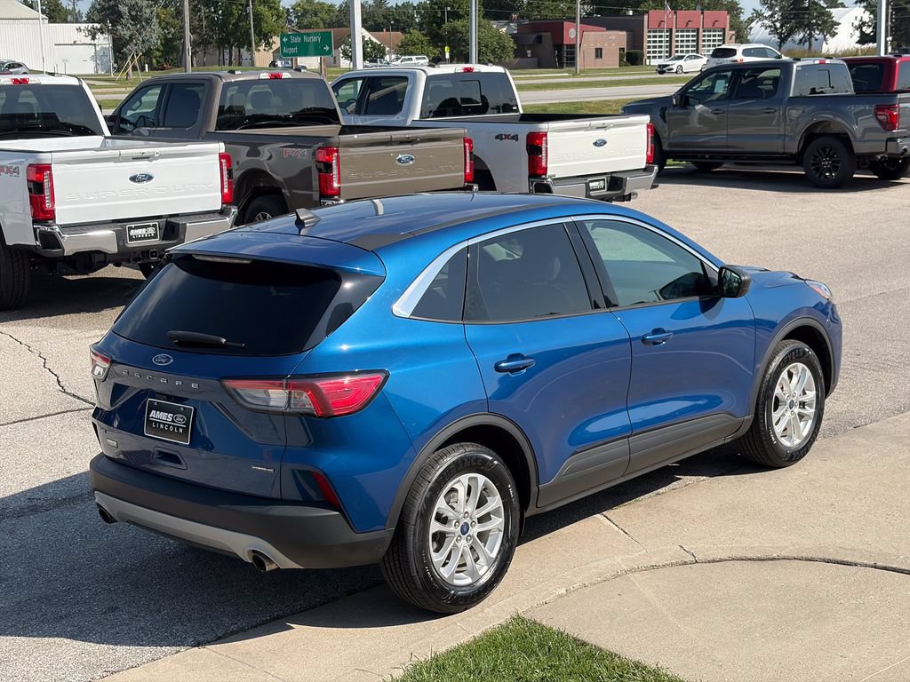 Certified 2022 Ford Escape SE AWD/4WD image 6