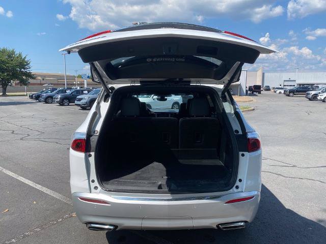 Used 2024 Buick Enclave Premium FWD image 9