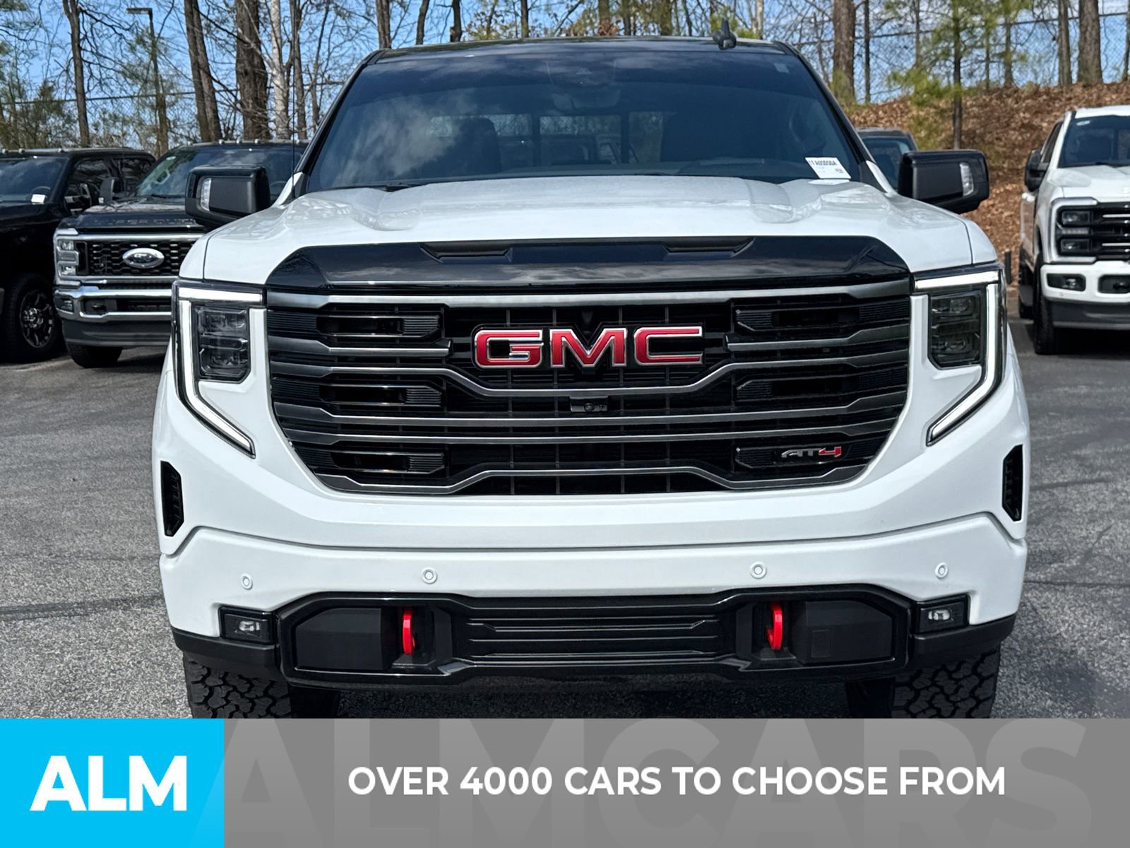 Used 2025 GMC Sierra 1500 AT4 w/ Technology Package image 3