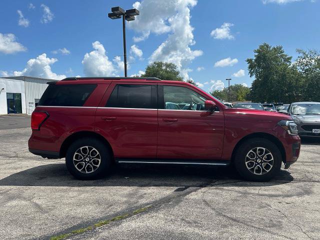 Certified 2022 Ford Expedition XLT AWD/4WD image 2