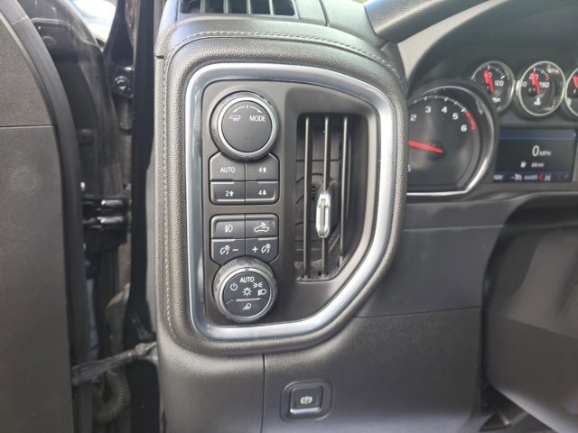 Used 2020 Chevrolet Silverado 1500 LT Trail Boss image 14