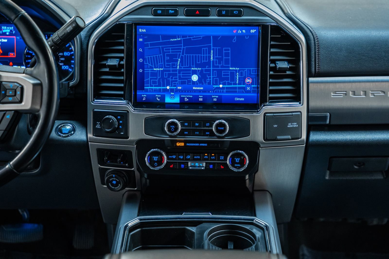 Certified 2022 Ford F250 Platinum w/ Snow Plow Prep Package image 26