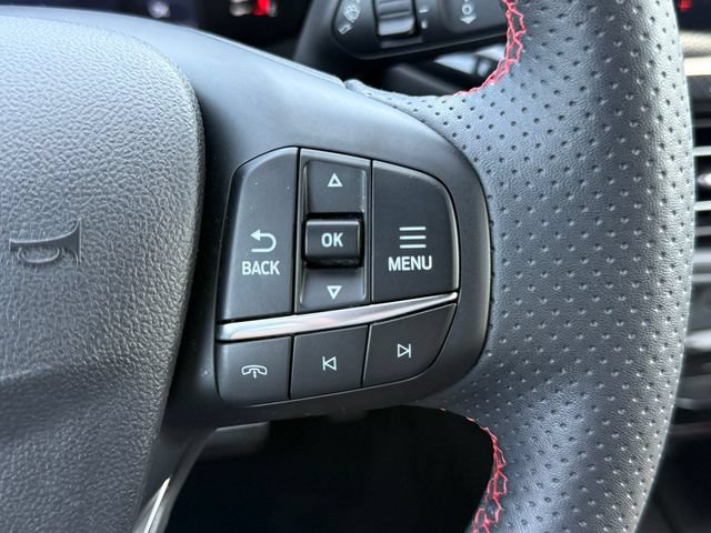 Certified 2023 Ford Escape ST-Line w/ Tech Pack #1 AWD/4WD image 21