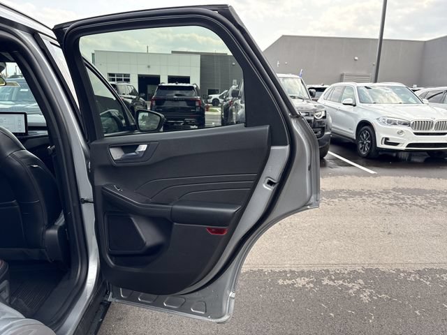 Certified 2024 Ford Escape ST-Line w/ Tech Pack #1 AWD/4WD image 19