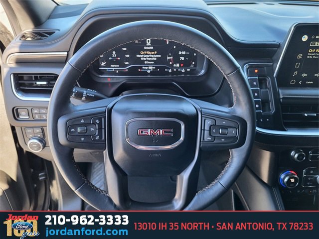 Used 2022 GMC Yukon XL AT4 image 26