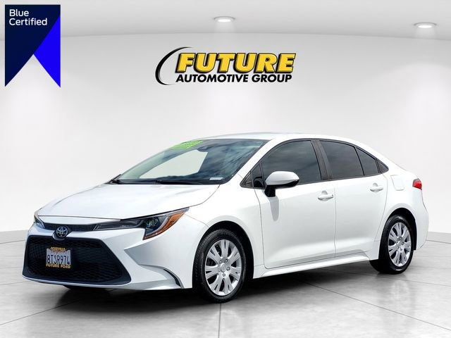 Used 2021 Toyota Corolla LE image 1