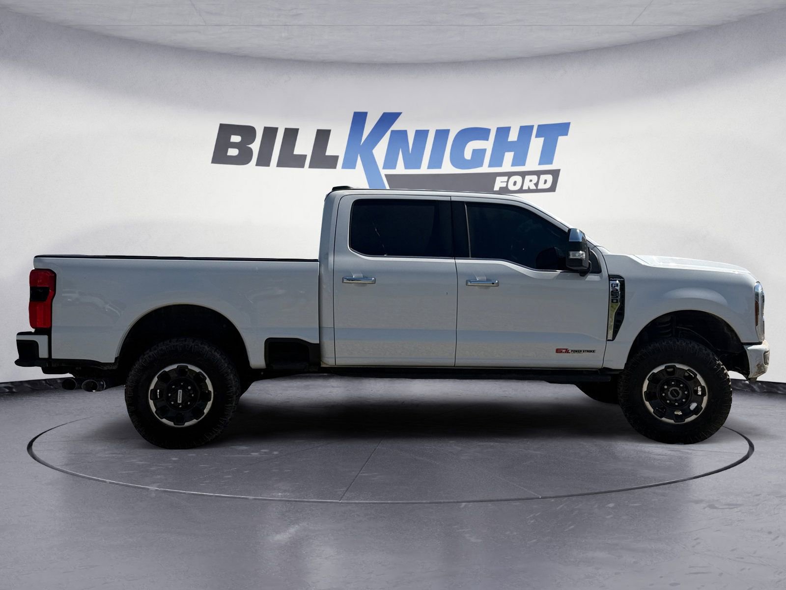 Certified 2024 Ford F250 Platinum w/ Tremor Off-Road Package AWD/4WD image 6