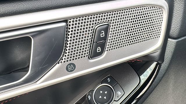 Certified 2024 Ford Explorer ST-Line w/ Class IV Trailer Tow Package image 10