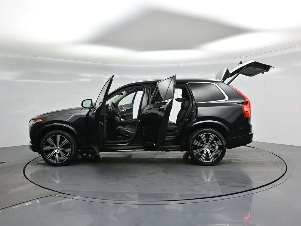 Used 2023 Volvo XC90 B6 Ultimate w/ Protection Package Premier image 58