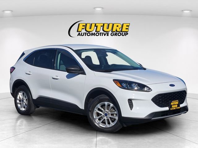 Certified 2022 Ford Escape SE